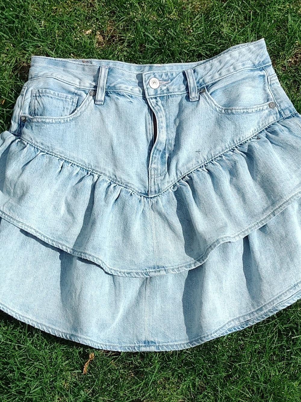 Vintage -Light Blue Ruffled Denim Skirt